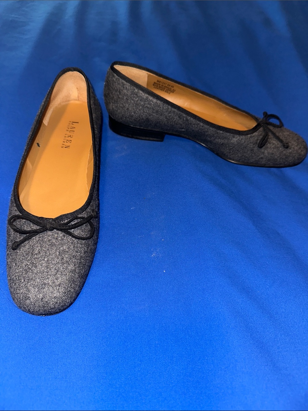 Lauren Ralph Lauren Gray Felt Bow Flats with Black Trim